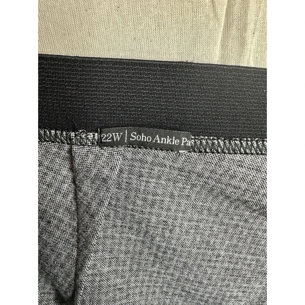 Talbots Women's Black White Houndstooth Soho Ankle Pants size 22W
